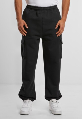 Urban Classics Tapered Cargobyxa i svart: framsida