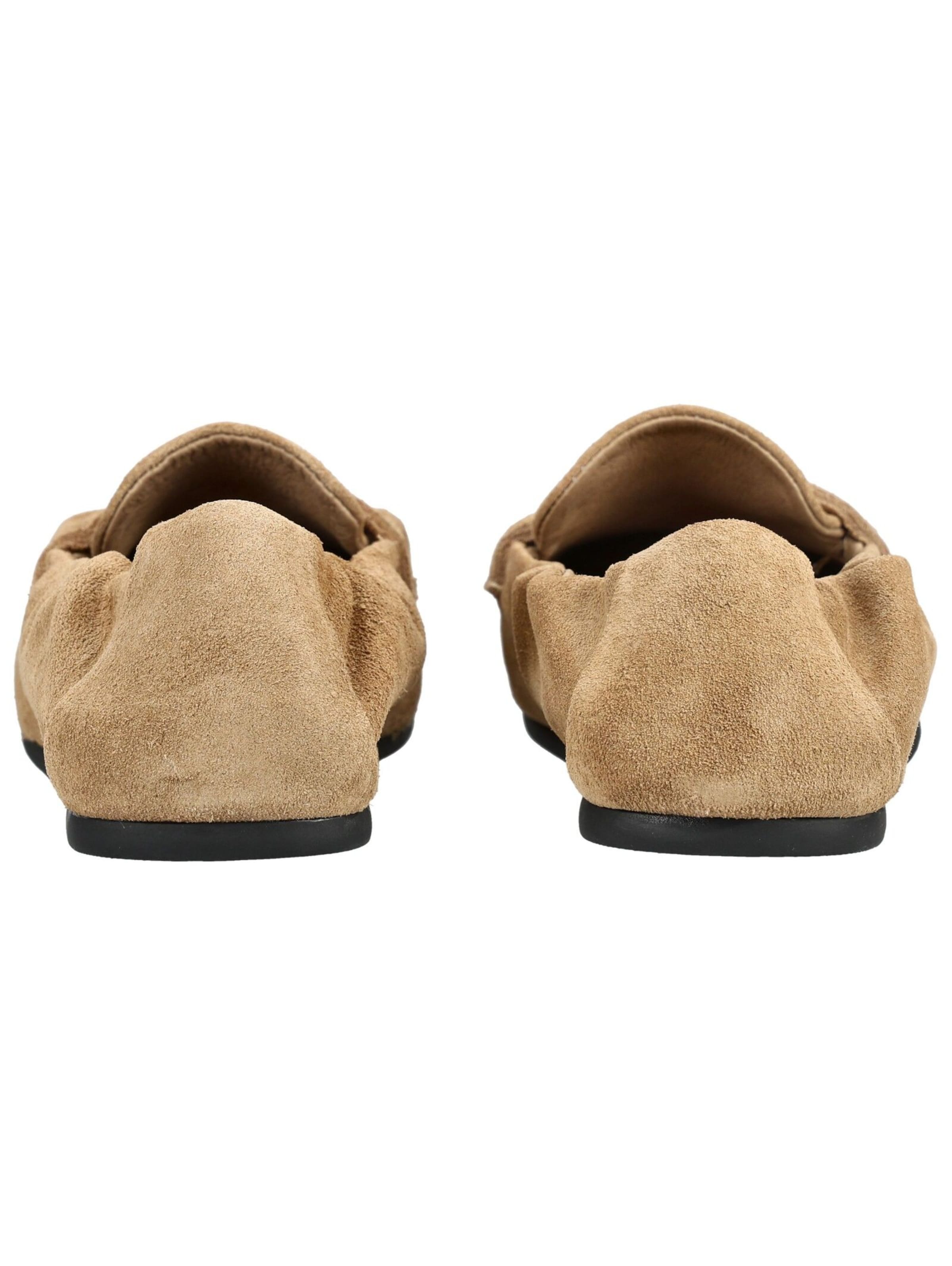 Chaussure basse PAVEMENT en marron