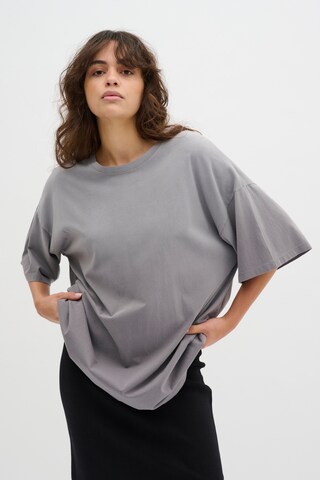 My Essential Wardrobe Blouse in Grey: front