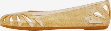 MANGO Classic Flats in Gold: front