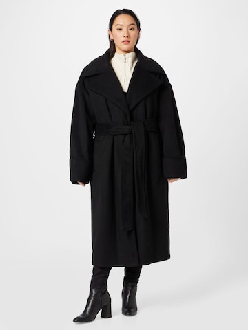 Cappotto di mezza stagione di River Island Plus in nero: frontale