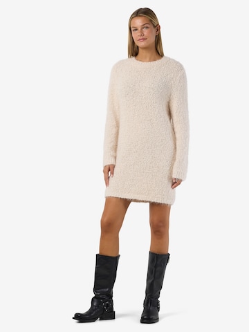 Rochie tricotat 'NMSASSY' de la Noisy may pe bej