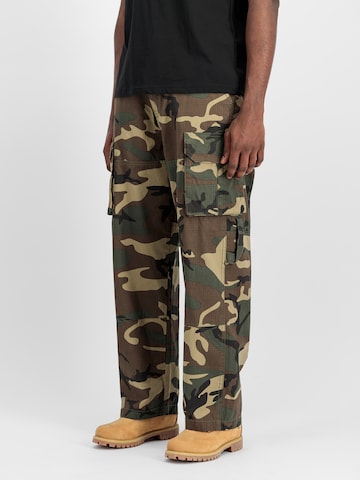 regular Pantaloni cargo di ALPHA INDUSTRIES in colori misti: frontale