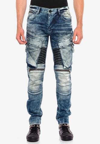 CIPO & BAXX Regular Cargo Jeans in Blue: front