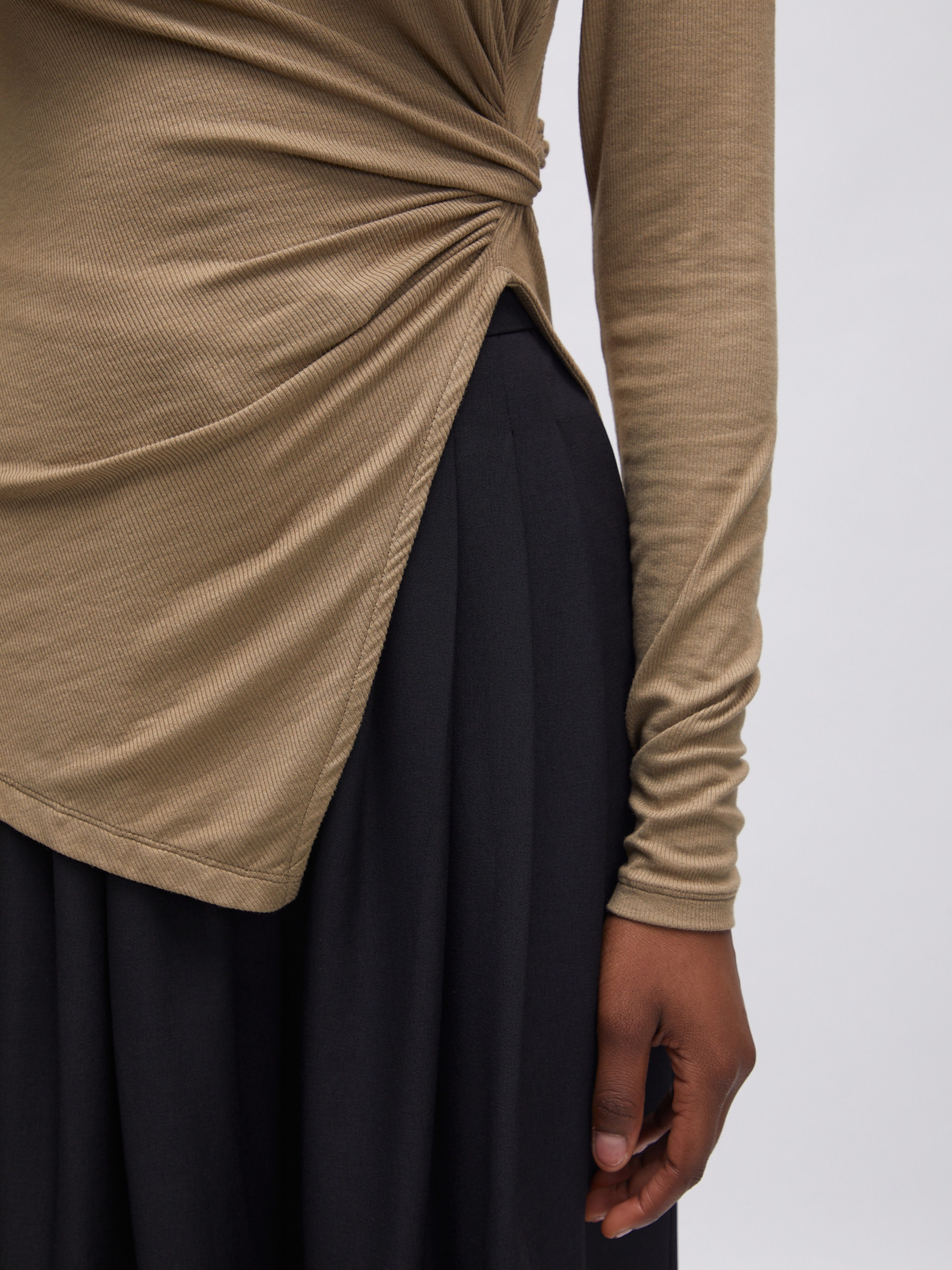 EDITED Produkte Shirt 'Anthea' karamell