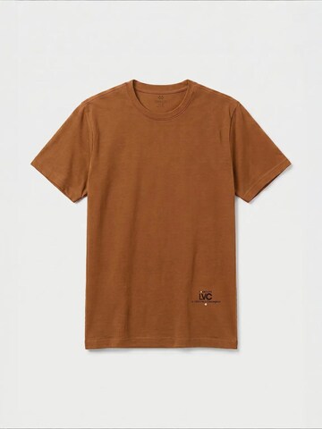 Tommy Life Shirt 'T-Shirts' in Bruin: voorkant