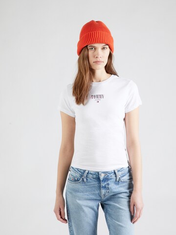 Tommy Jeans Shirt 'ESSENTIAL' in Zwart: voorkant