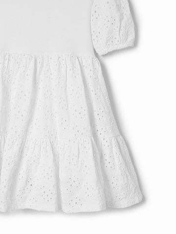 Desigual - Vestido en blanco