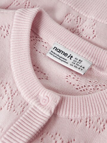 NAME IT - Cárdigan en rosa
