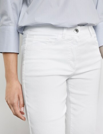 Slimfit Pantaloni di GERRY WEBER in bianco