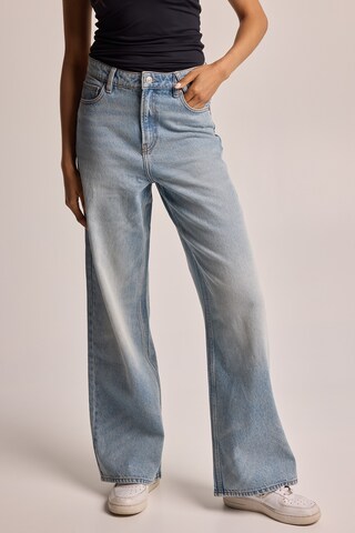 America Today Wide leg Jeans in Blauw: voorkant