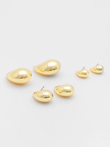 Pull&Bear Earrings in Gold