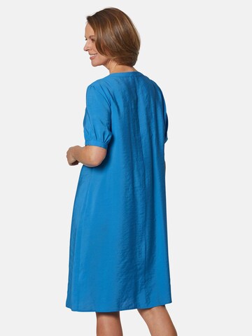 Goldner Kleid in Blau