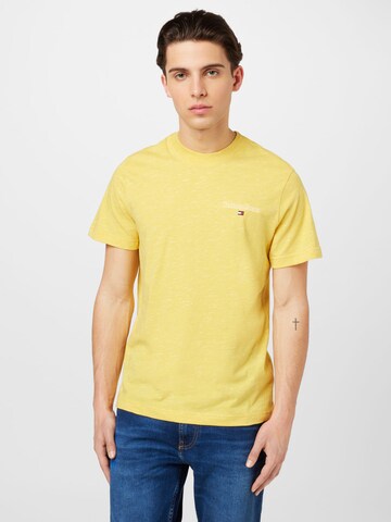 Tommy Jeans - Camiseta en amarillo: frente