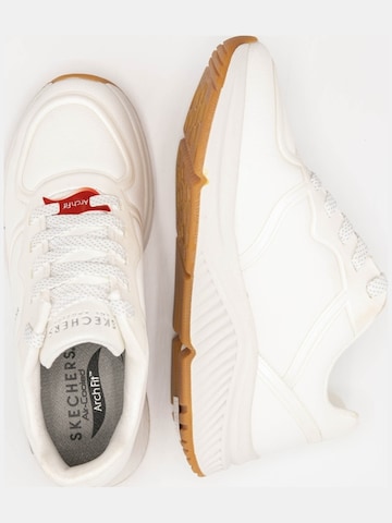 Scarpa sportiva 'Skechers S-Miles' di SKECHERS in bianco