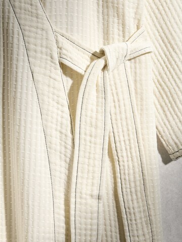 Next Bademantel in Beige
