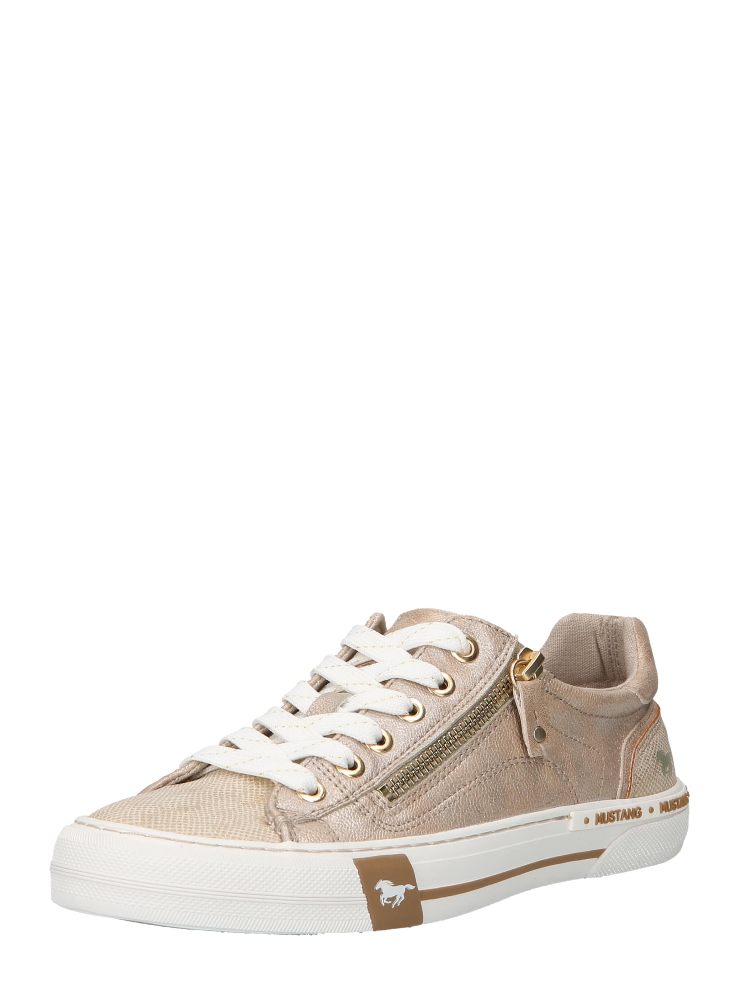 Baskets basses MUSTANG en beige : devant