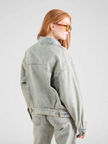 LEVI'S ® Between-Season Jacket '90s Trucker' in Blue