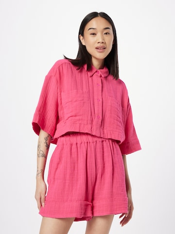 Nasty Gal - Blusa em rosa: frente