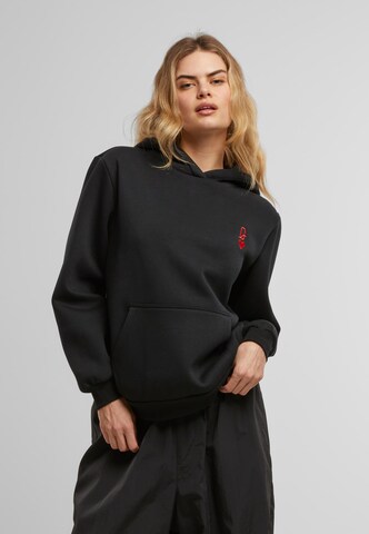 Miss Tee Sweatshirt 'Queen Card' in Zwart