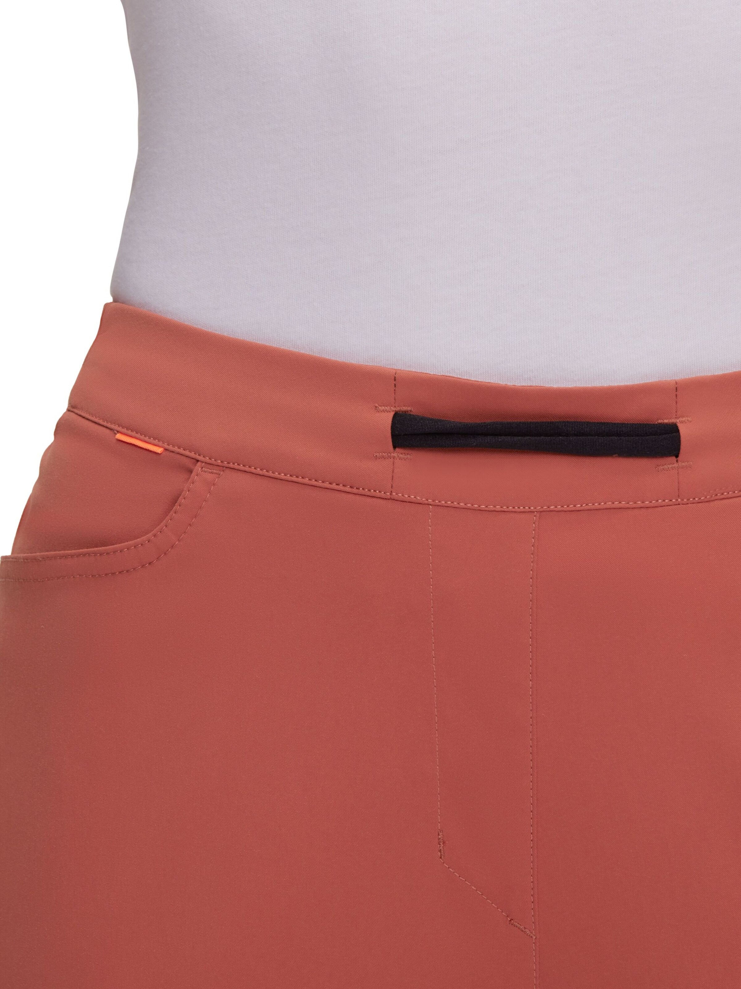 MAMMUT Tapered Hose 'MASSONE' in Orange