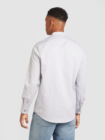 Coupe regular Chemise 'TALOC' DRYKORN en gris