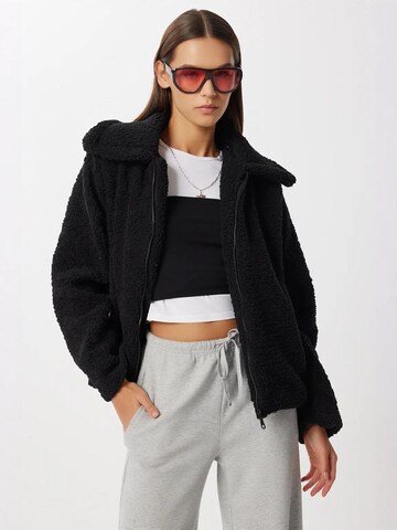 Hiccup Between-Season Jacket in Black