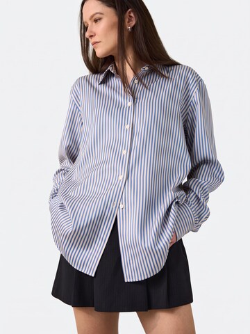 LIA Shirt 'Relaxed' in Beige
