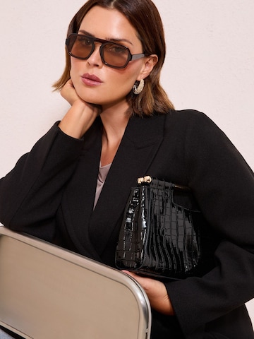 Sacou de la Friends Like These pe negru