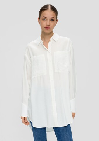 QS - Blusa en blanco: frente