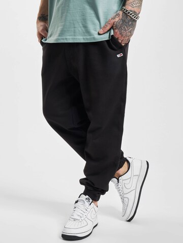 Tommy Jeans Tapered Pants in Black: front