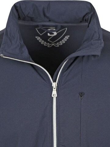 Suitable Winter coat in Blue