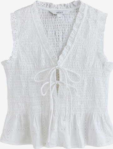 Next Pusero värissä valkoinen: etupuoli