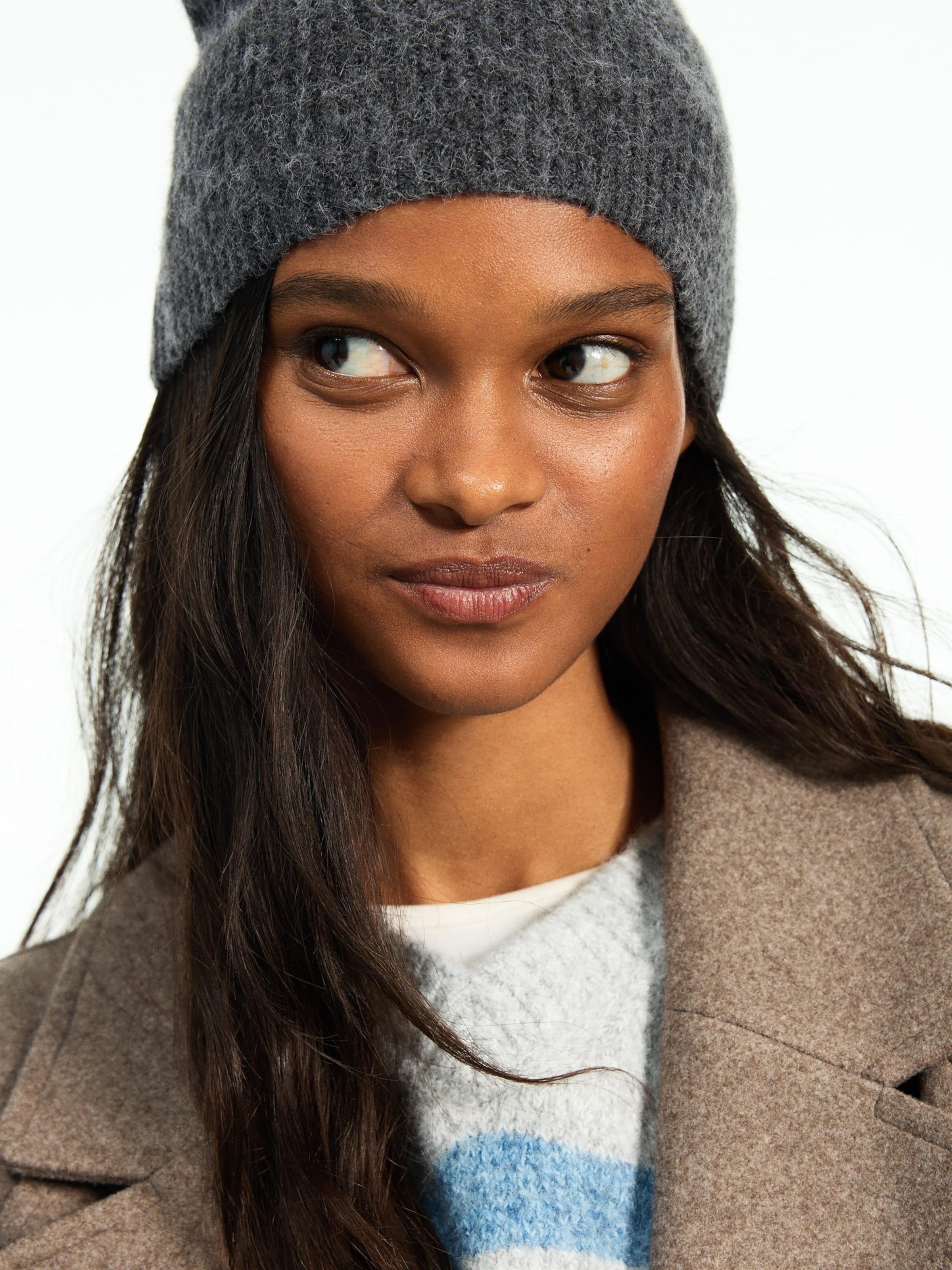Bershka Beanie in Grey