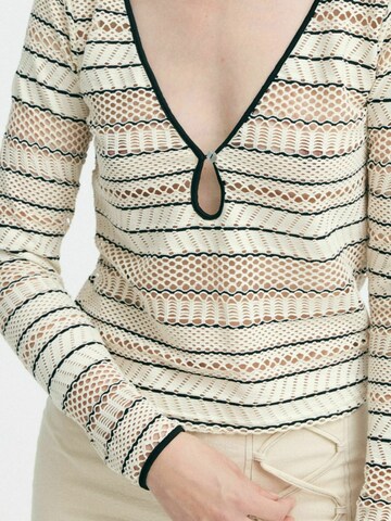 Résumé Paita ' BiancaRS ' värissä musta