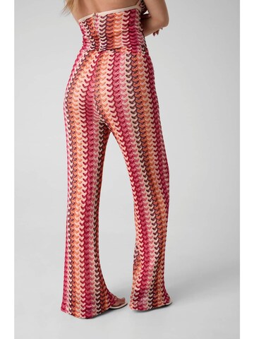 GUESS Slimfit Hose in Pink