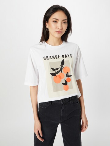 Kaffe Shirts 'Bloom' i hvid: forside