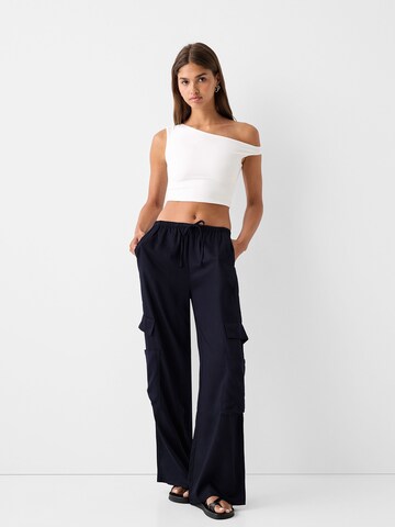 Bershka Loosefit Kapsáče – černá