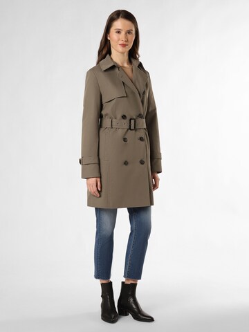 Marie Lund Between-Seasons Coat in Green: front