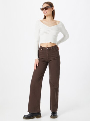 Monki Wide leg Jeans in Bruin