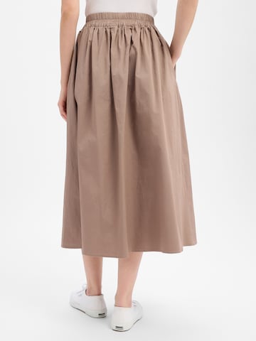 Marie Lund Rok in Beige