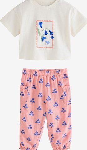 Next Setti värissä vaaleanpunainen: etupuoli