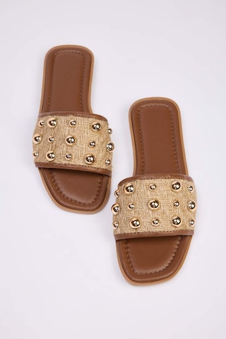 Mule Trendyol en beige