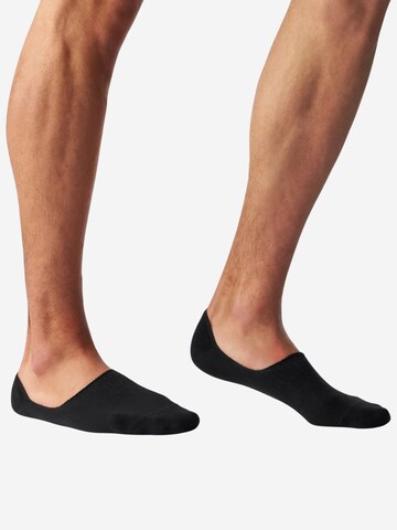 Von Jungfeld Ankle Socks 'ESSENTIAL INVISIBLE' in Black: front