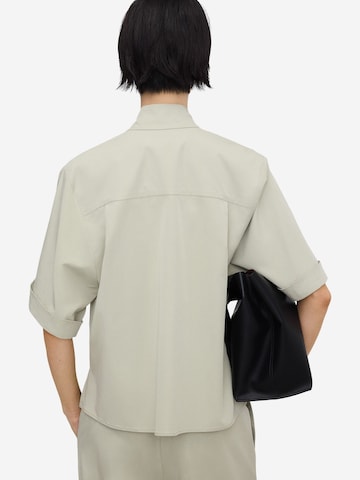 Camicia da donna di Adolfo Dominguez in verde