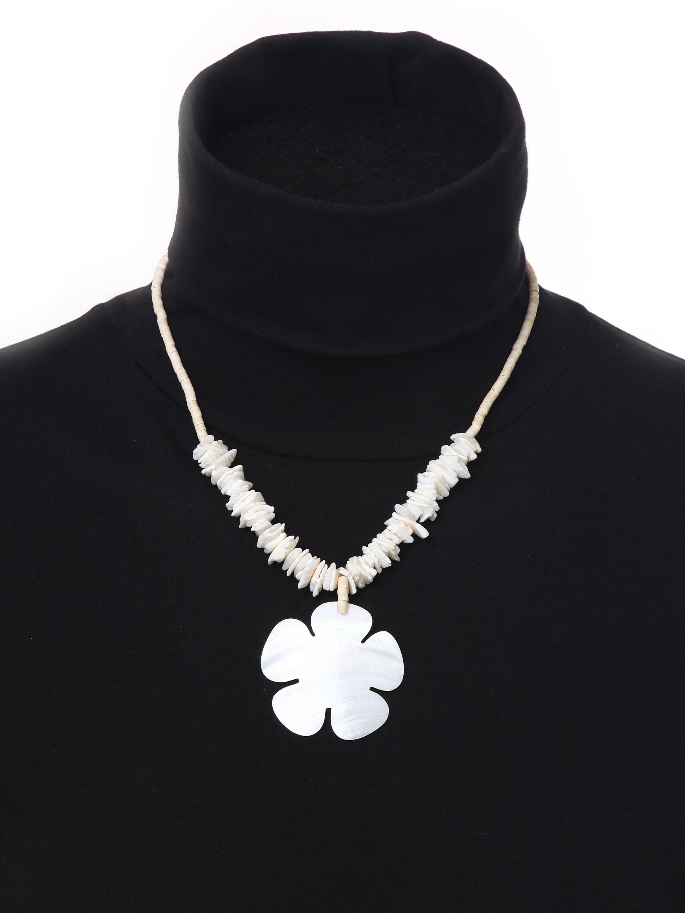 COLLEZIONE ALESSANDRO Necklace 'Kay' in White: front