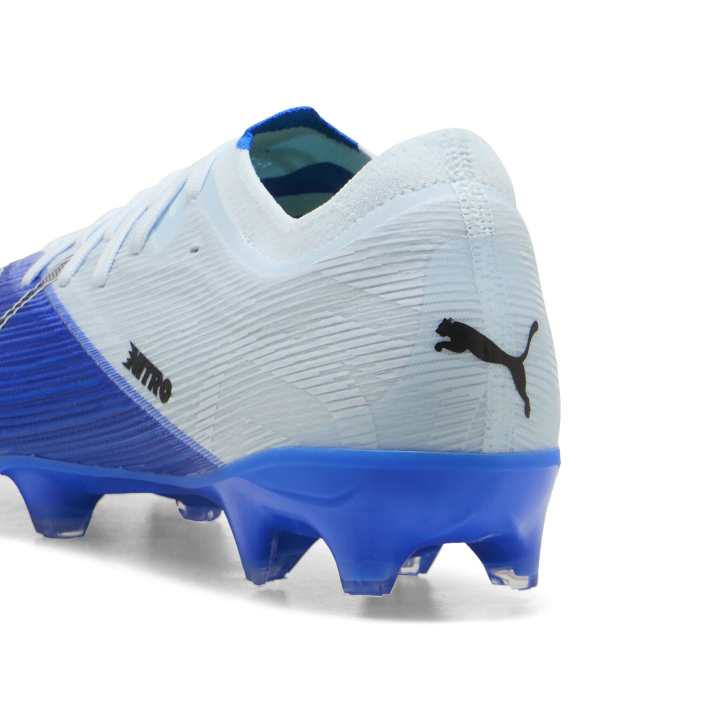 PUMA Soccer shoe in Blue
