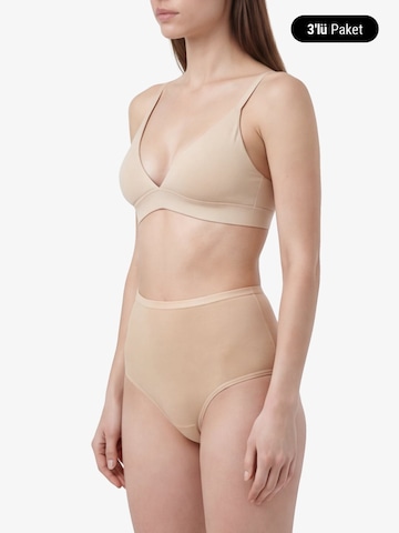 Blackspade Slip in Beige