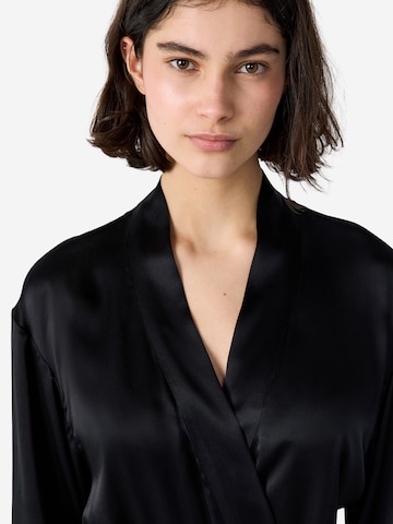 ETAM Morgenmantel in Schwarz