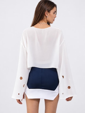 UVIA Blouse 'UVIA Blusa de seda con mangas acampanadas, blanca, L' in White